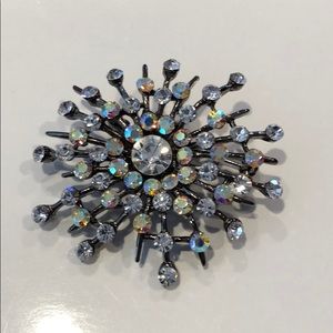 Rhinestone brooch
